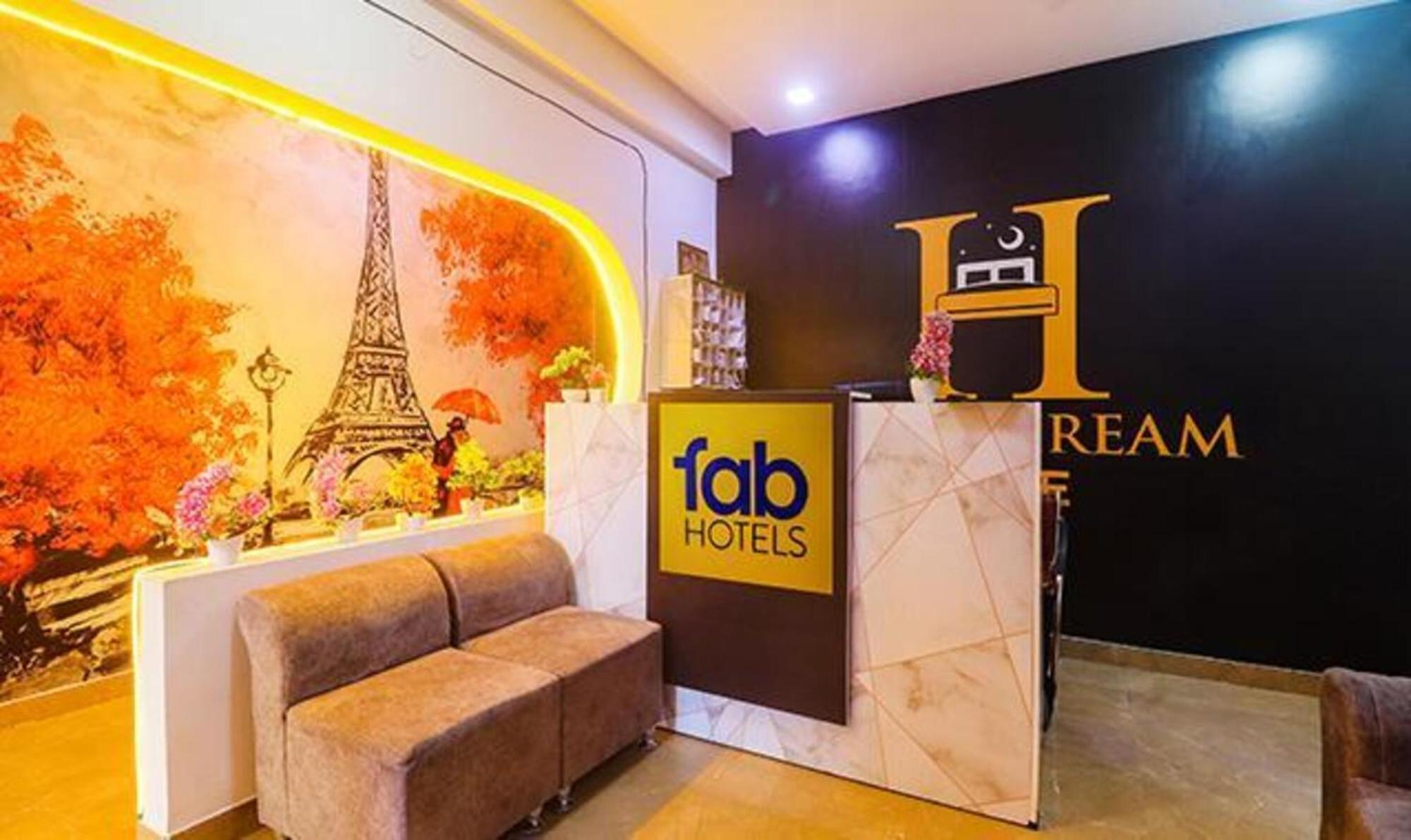 Fabexpress The Dream Elite - Nr Golconda Fort, Manikonda حيدر أباد المظهر الخارجي الصورة